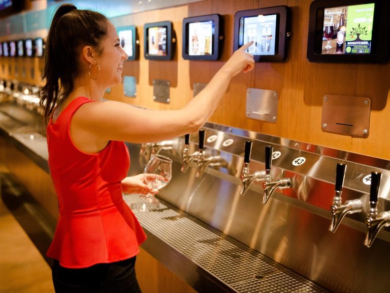 How self-serve beer taps improve operational efficiency in bars
