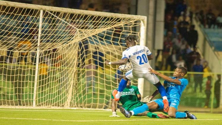 UnionRayo Bringing Sports Fans Closer to the Action with Football Reports